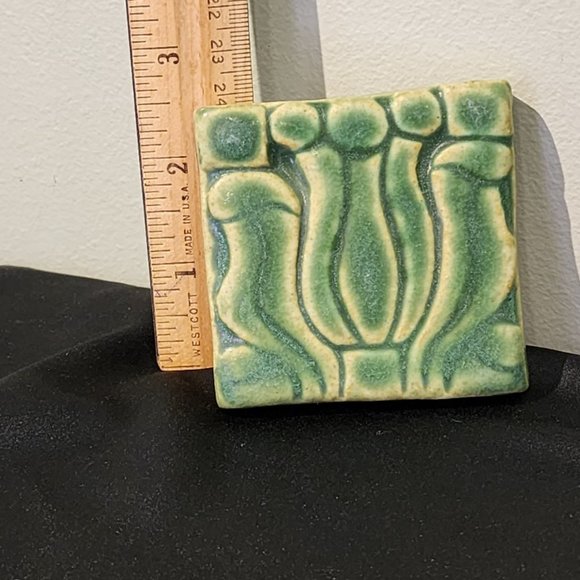 Vintage Pewabic Tile Lotus Design - Picture 2 of 12